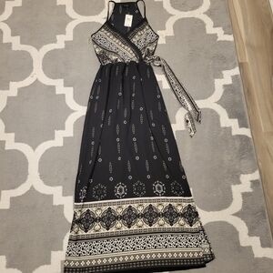 Brand New Eclipse Elegant Black and White Patterned Maxi Dress Size XS